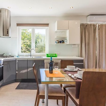 Apartman Bellavista Пула Екстериор снимка